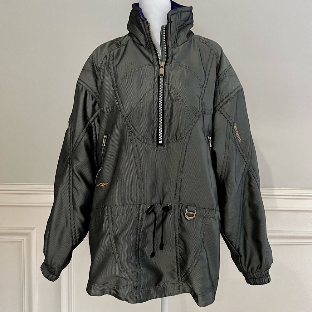 Vintage Dark Gray Descente Pullover Jacket, Size 8 (Medium)